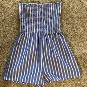 Strapless romper